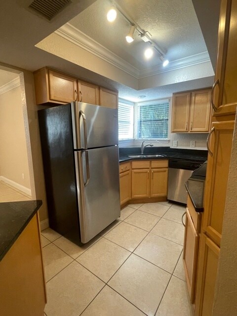 Building Photo - 898 Jetty Ct