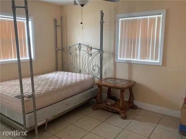 Foto del edificio - 3 br, 1 bath House - 10923 N Florence Ave