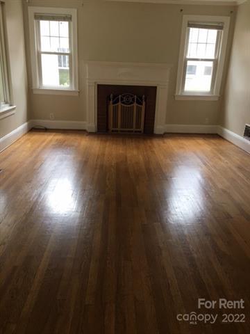 Foto del edificio - 2316 E 5th St