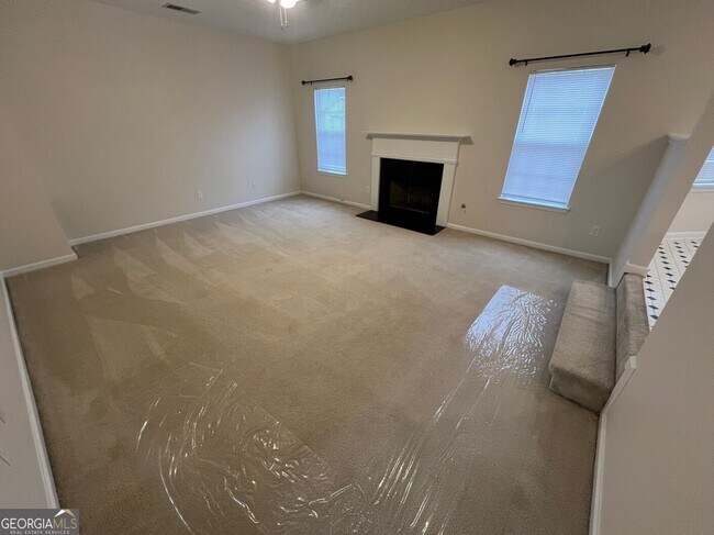 Building Photo - 417 Harvick Cir