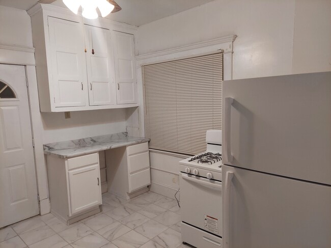 Building Photo - Dreamland Homes-5