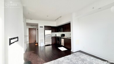 Building Photo - 2220 Lake Shore Blvd W