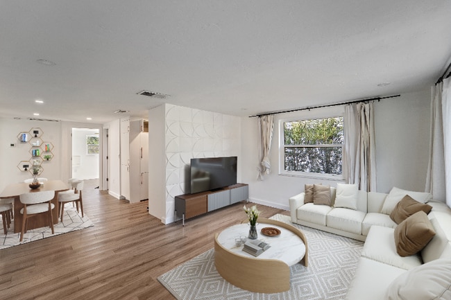 Foto del edificio - 4526 S Lockwood Ridge Rd