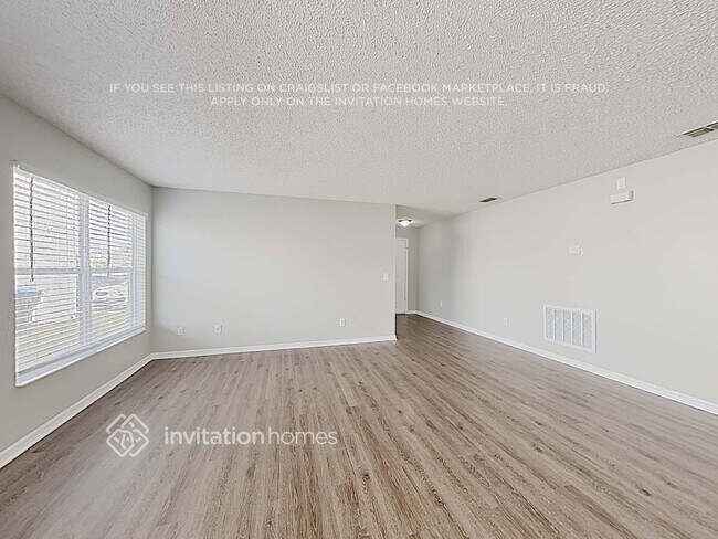 Foto del edificio - 780 Crystal Bay Ln