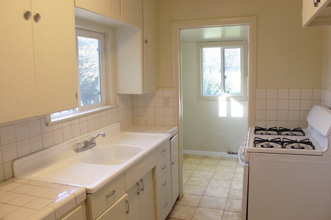 Foto del edificio - 278 W Ave L