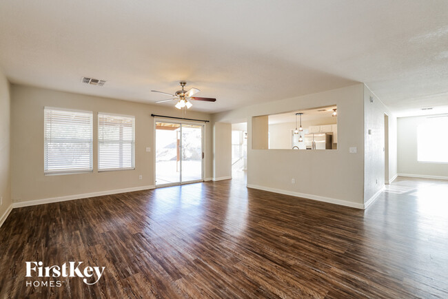 Foto del edificio - 13738 E Shadow Pines Ln