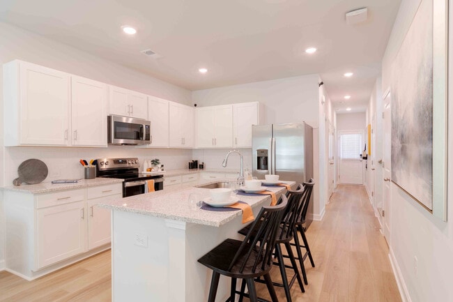 Photo - Summerwell Bells Ferry Townhomes