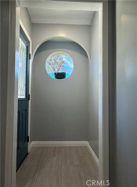 Building Photo - 807 Montecito Dr