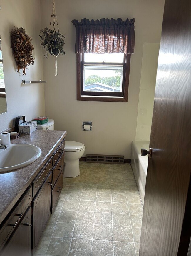 Foto del edificio - Large Single Family Home for Rent