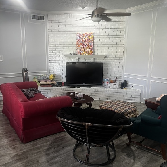 Photo - 2029 Springwood Pl Apartment