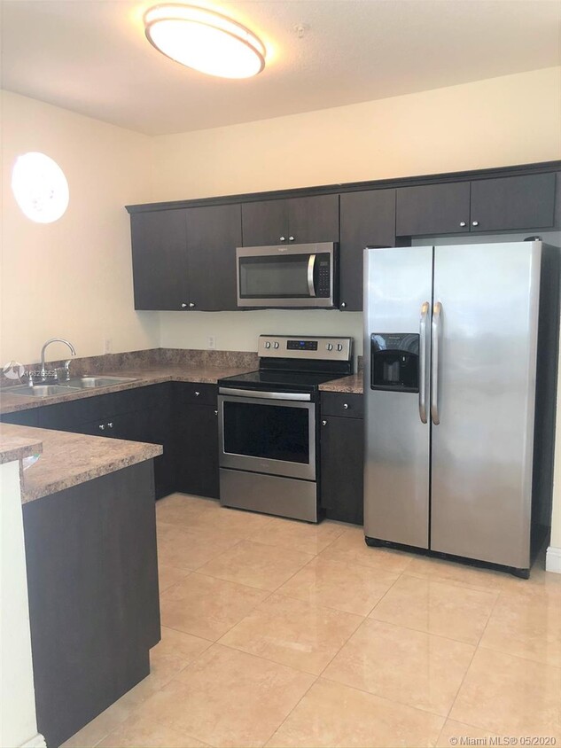 Foto principal - 4351 SW 160th Ave