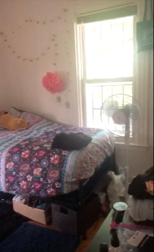 Building Photo - 17 Parker Hill Ave