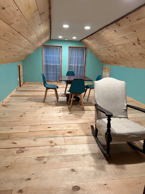 Foto del edificio - 63-63 Hall Rd