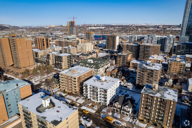 Aerial Photo - Beltline on 14th Apartments