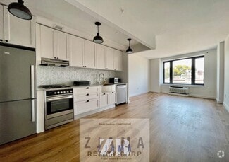 Building Photo - 409 Eastern Pkwy