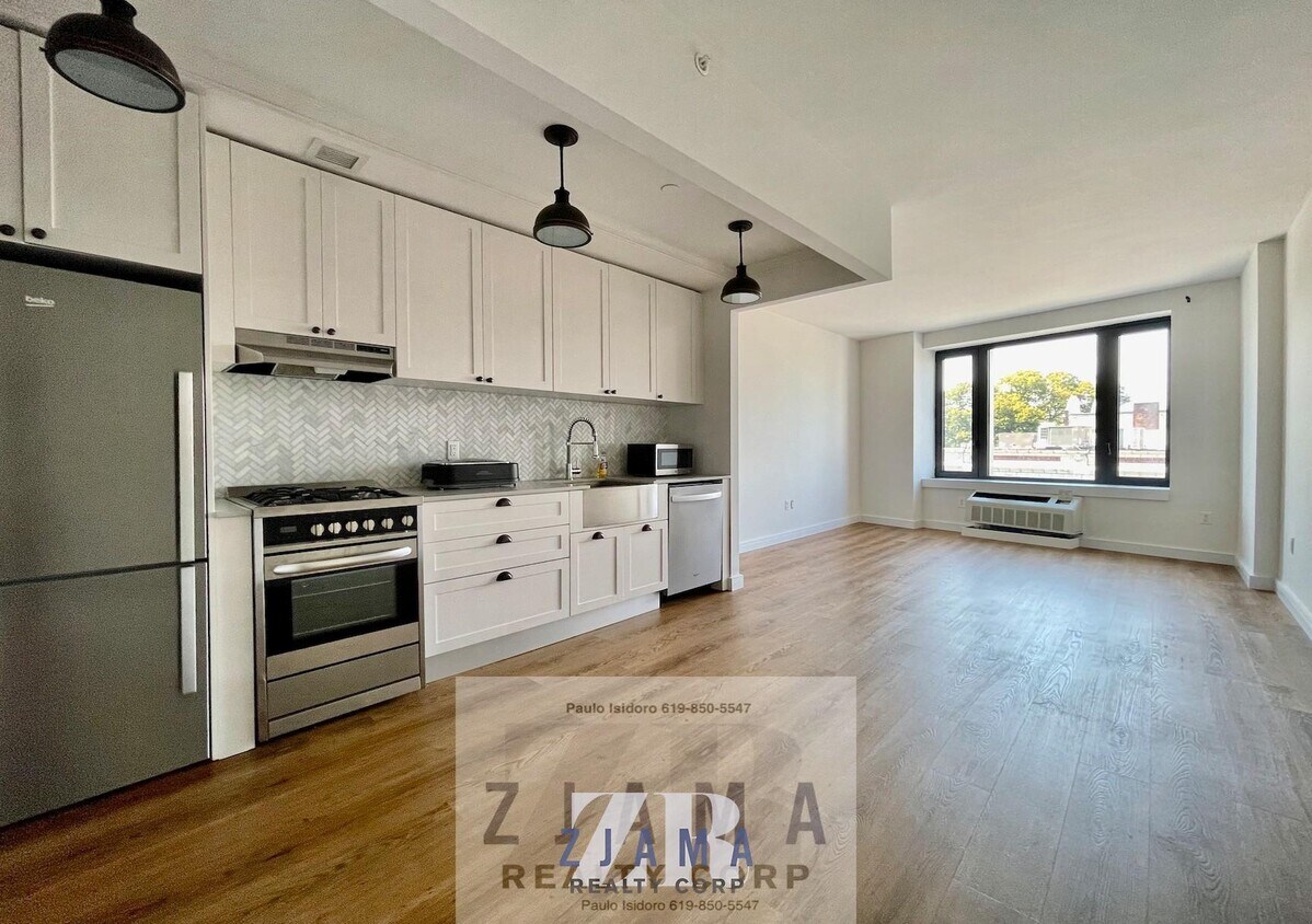 Foto principal - 409 Eastern Pkwy