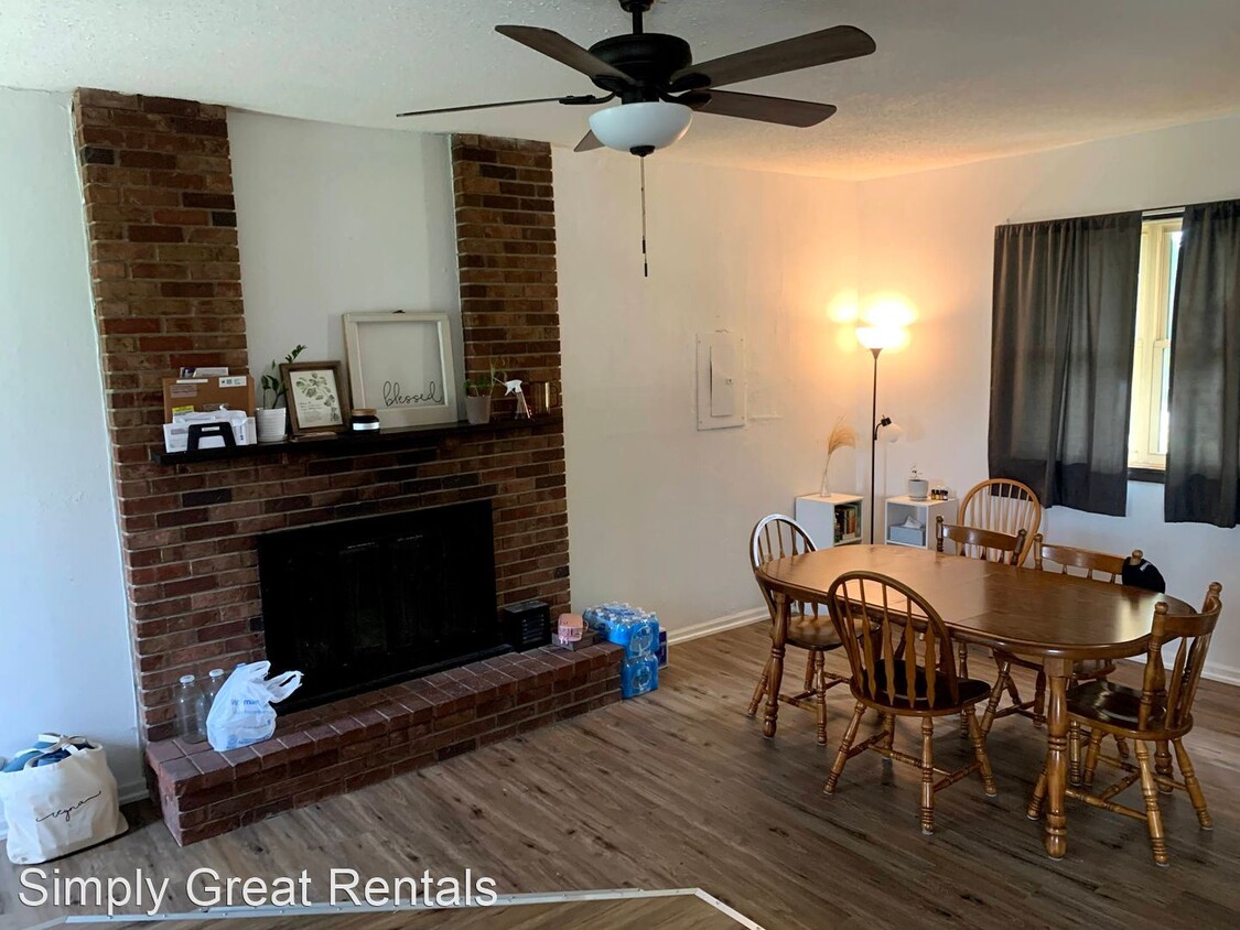 Primary Photo - 3 br, 2 bath House - 562 Greenfield Pkwy