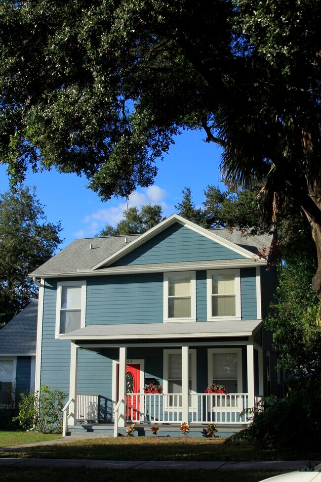 Building Photo - 303 W Frances Ave