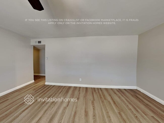 Building Photo - 3702 W Vista Ave