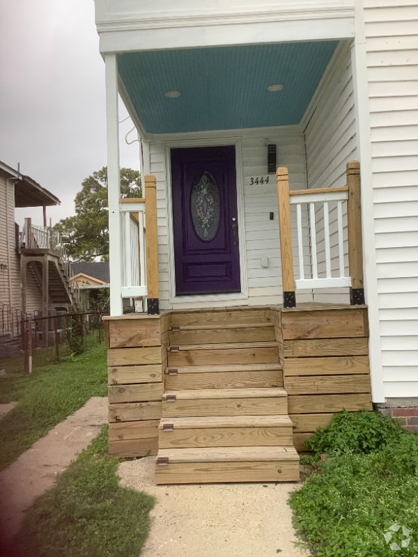 Building Photo - 3444 Livingston St