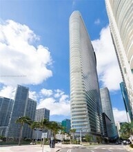Building Photo - 300 Biscayne Blvd Way