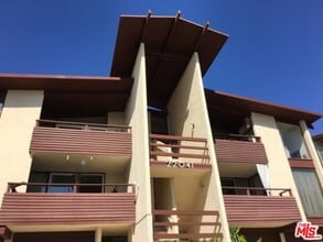 Building Photo - 22041 Pacific Coast Hwy