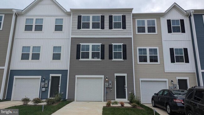 Building Photo - 151 Cooperage Rd
