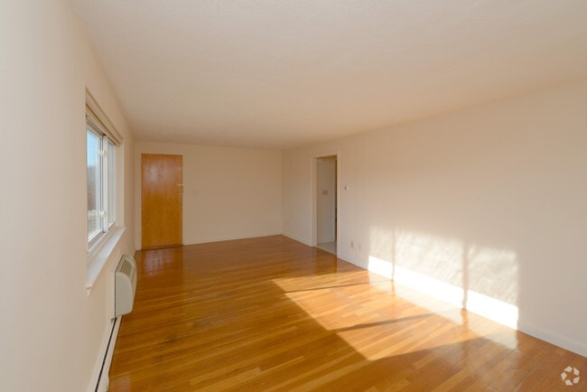 Interior Photo - Charlesbank Gardens