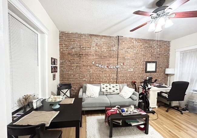 Foto del edificio - 39 Hemenway St