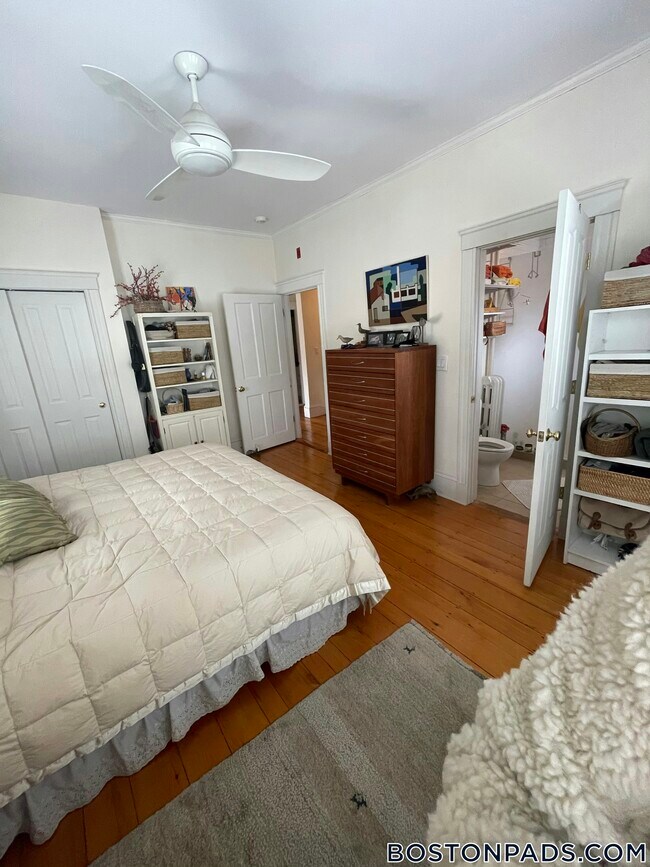 Foto del edificio - 30 Healey St