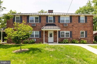 Building Photo - 429 Edgemont Ave
