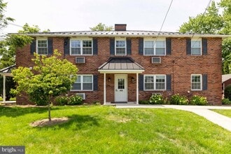 Building Photo - 429 Edgemont Ave