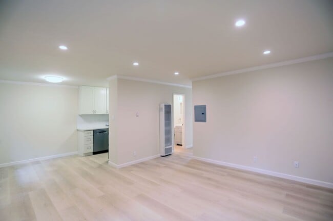 Building Photo - 3779 Harrison St