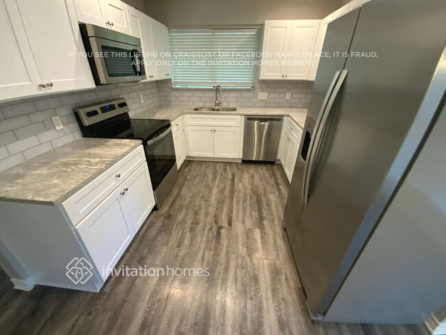 Foto del edificio - 4104 Barnsley Ct