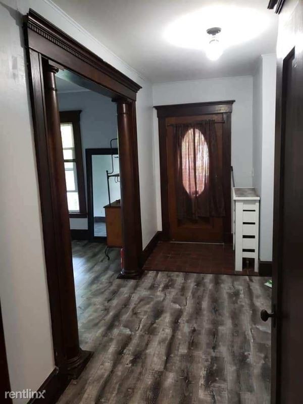 Foto del edificio - 632 Savin Ave