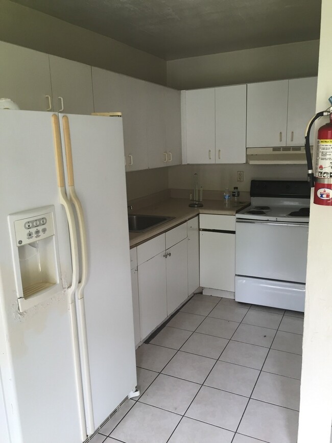 Photo - 716 NW 4 AVE Apartment