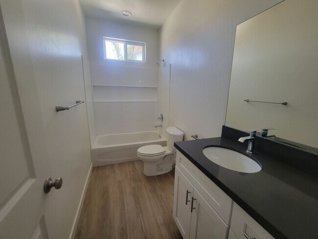 Building Photo - 8301 Grandy St