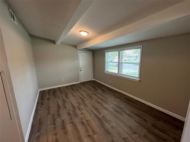 Building Photo - 718 E Daugherty Dr