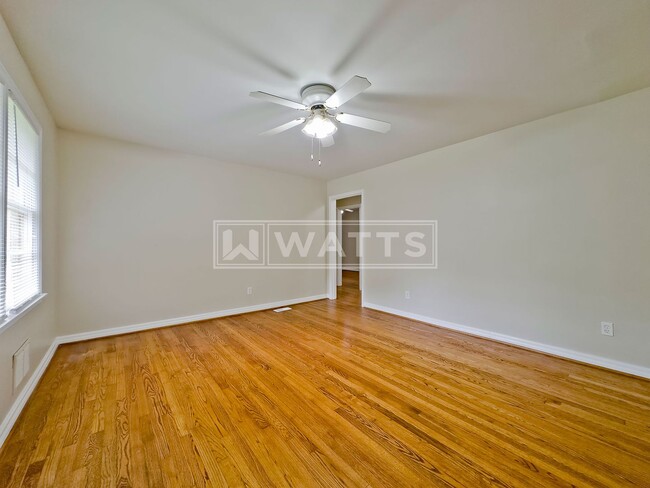 Building Photo - 3-Bedroom, 2-Bath Home in Center Point