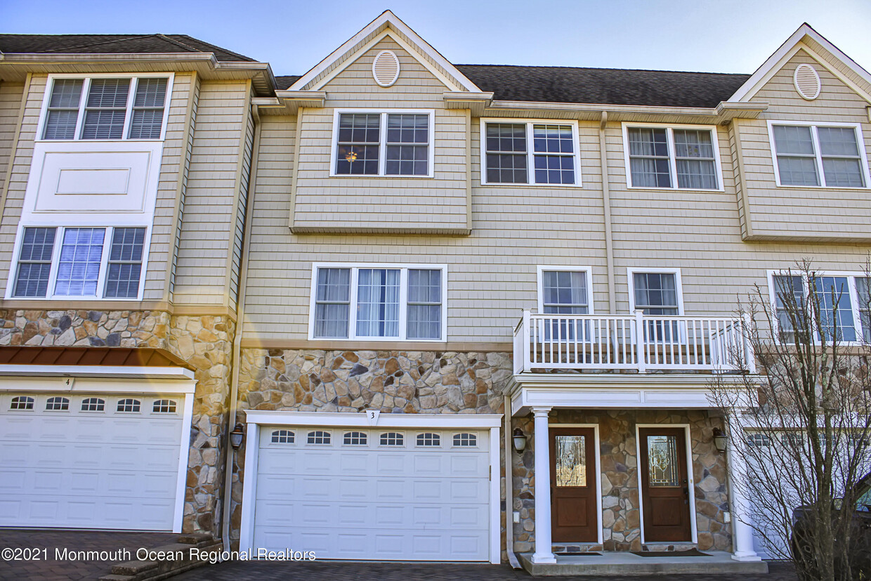Foto principal - 3 White Oak Ln
