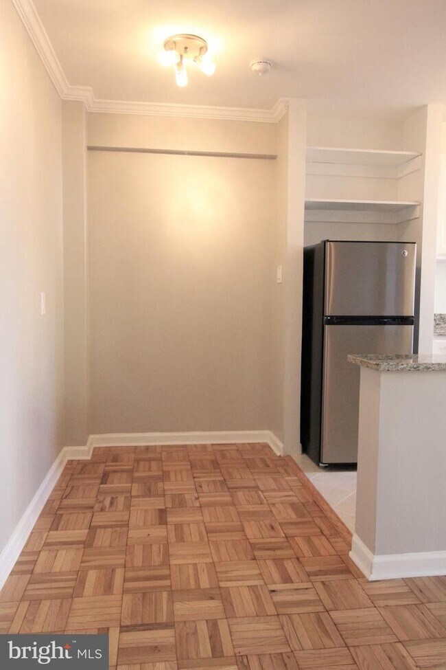 Foto del edificio - 2130 N St NW