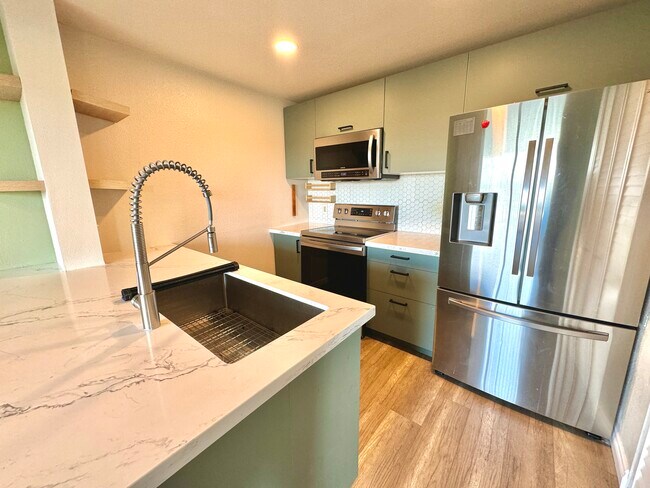 Foto del edificio - 3815 131st Ln SE