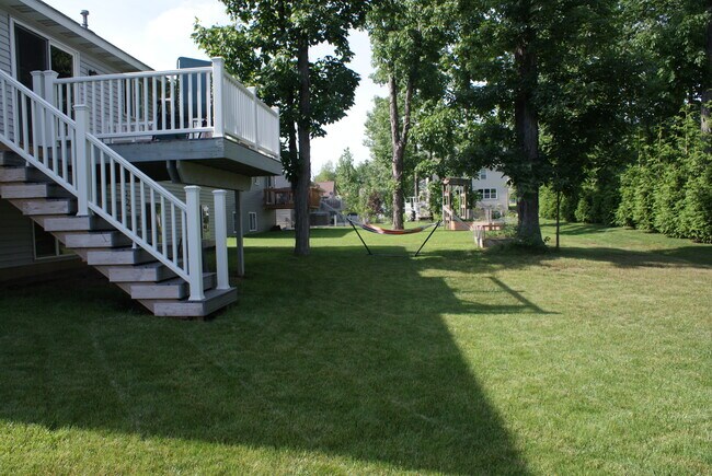 Foto del edificio - 11933 Maplegrove Dr