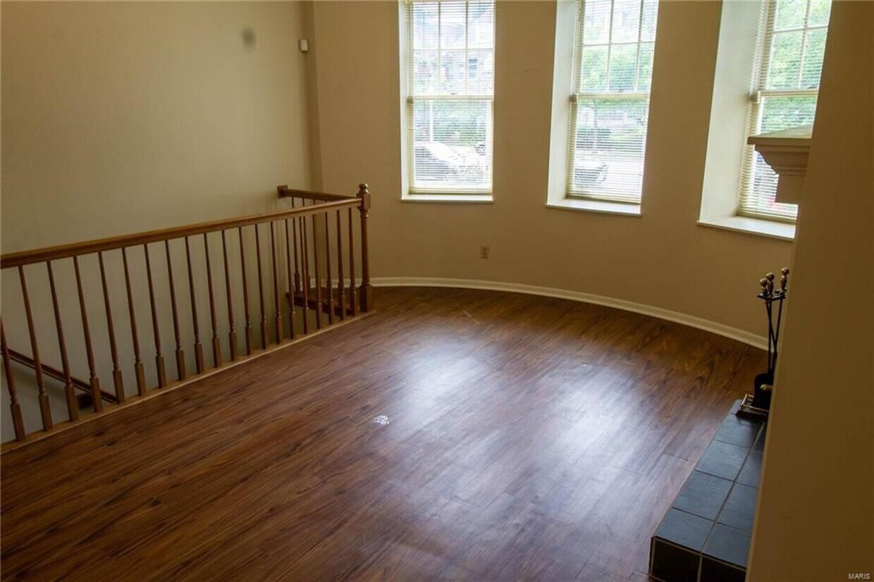 Lindell Blvd 4319 #d - Lindell Blvd  4319 #d
