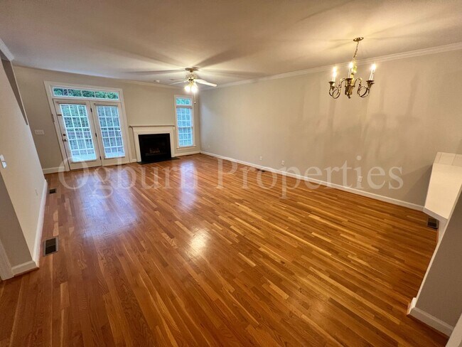 Building Photo - 505 Sherwood Hills-3BR/2.5BA-Townhouse!!