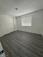 Building Photo - 534 Dunbar Dr
