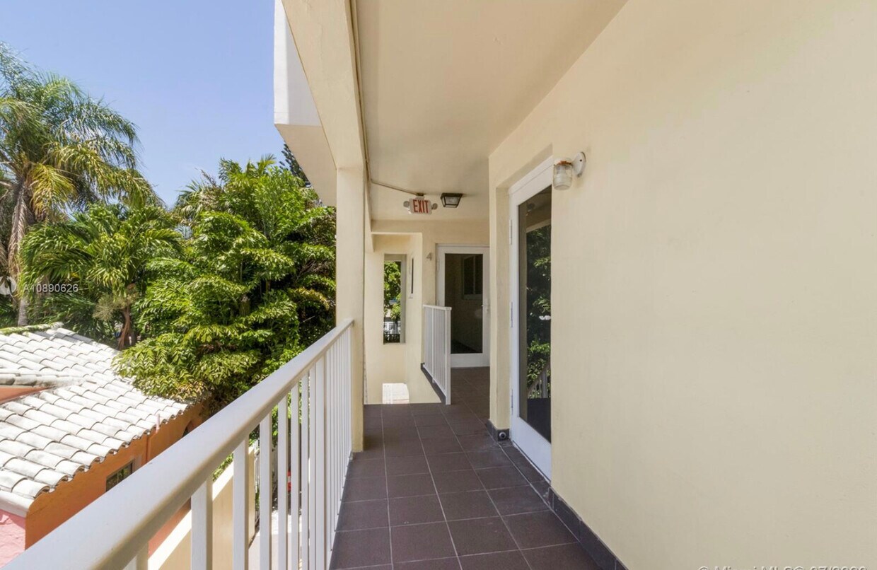 Foto principal - 711 Jefferson Ave