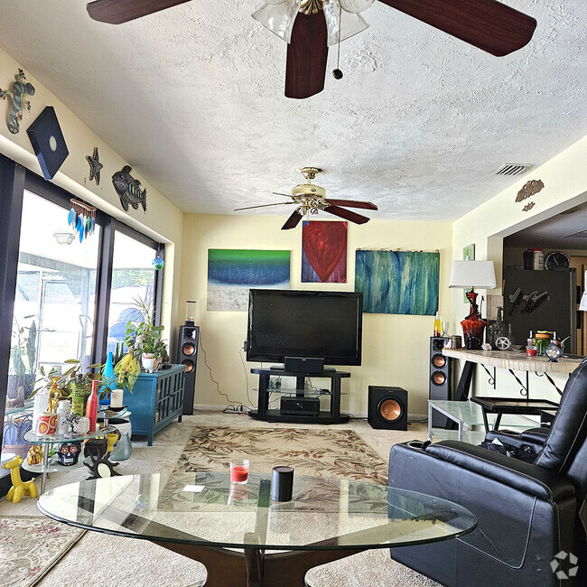 Building Photo - 12655 5th St