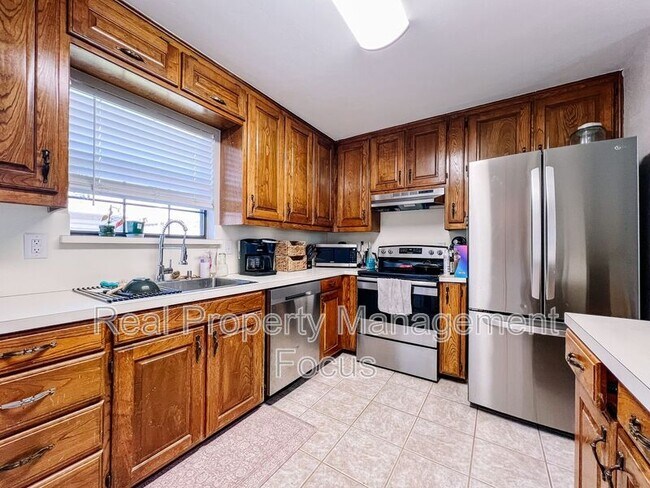 Foto del edificio - 1536 Timber Creek Rd