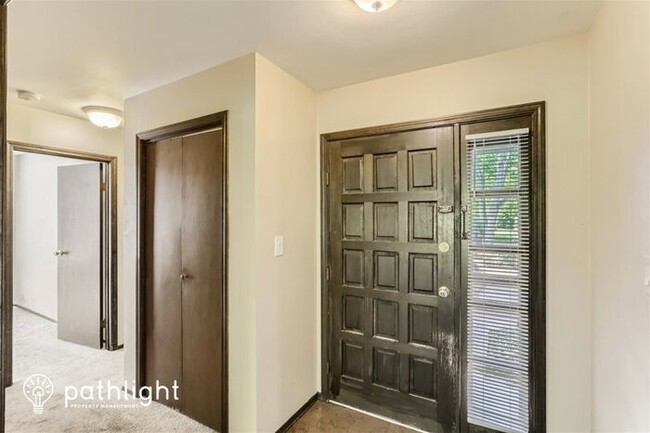 Building Photo - 177 Circle Avenue, Bloomingdale, IL, 60108